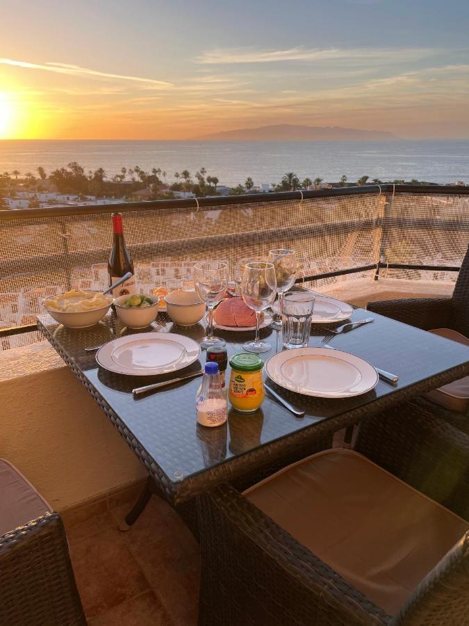 Cozy Ocean And La Gomera View Appartment بلايا ذي لاس أميريكاس المظهر الخارجي الصورة